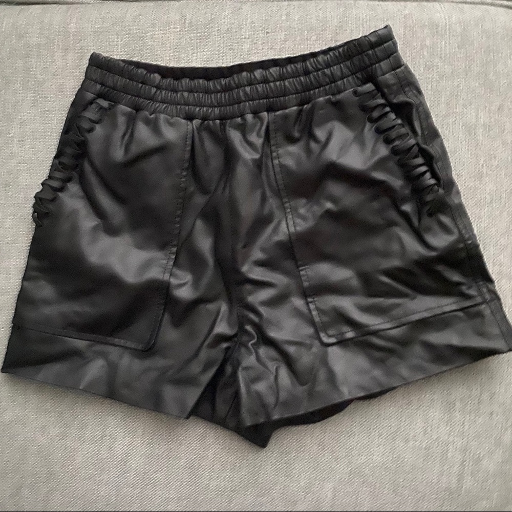 shorts - Picture 2 of 2